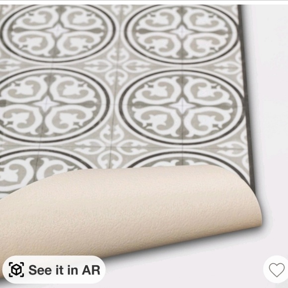 ISO - Threshold medallion 2x4 vinyl rug - Picture 2 of 3